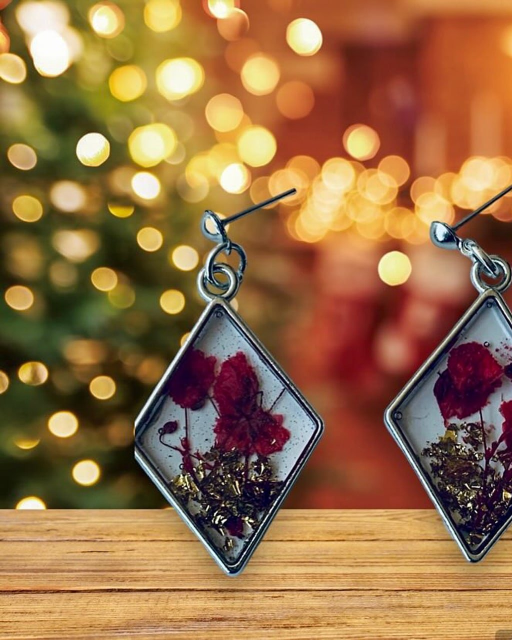 Aros rombo de resina con flores